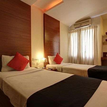 Amaran Hotels Madurai Eksteriør billede