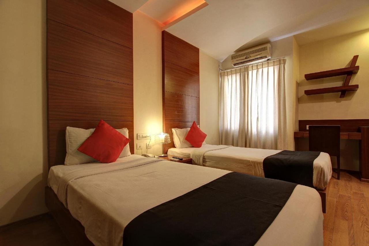 Amaran Hotels Madurai Eksteriør billede