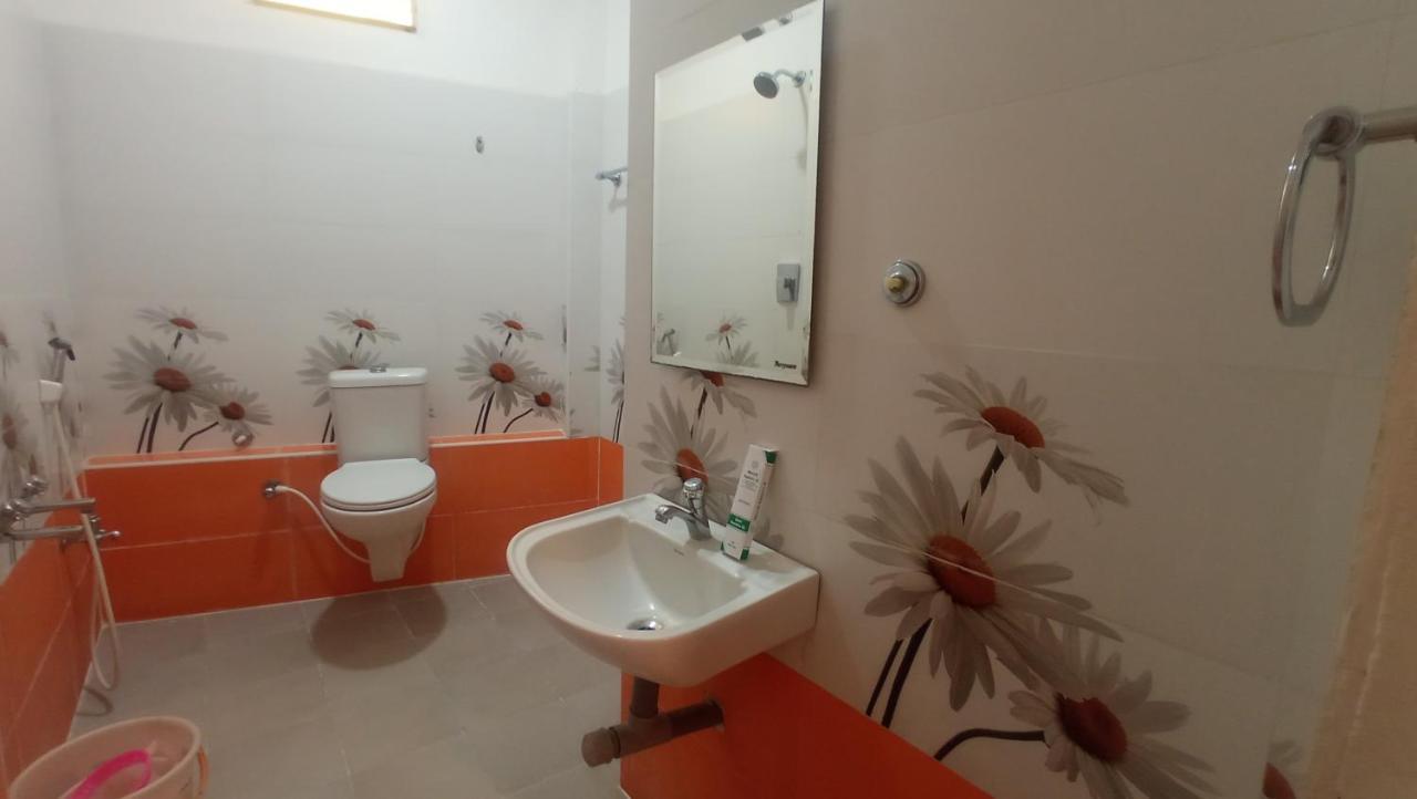 Amaran Hotels Madurai Værelse billede